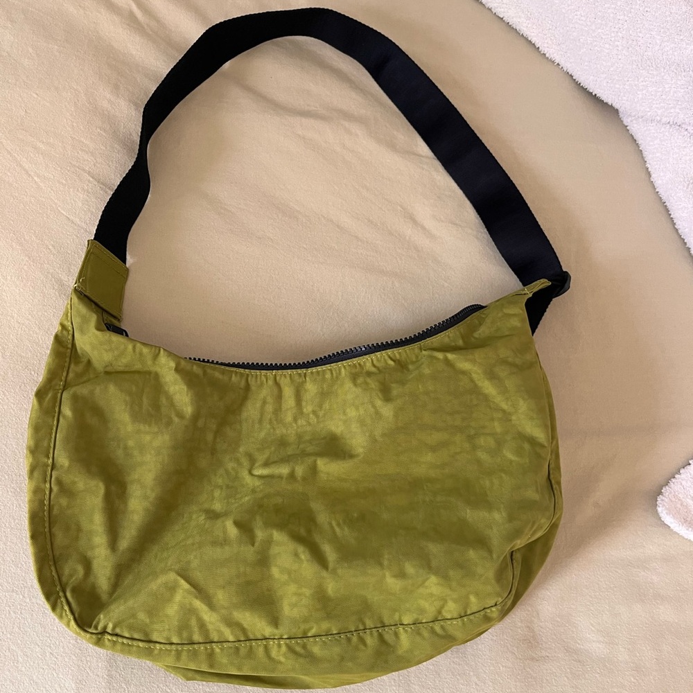 BAGGU Medium Crescent Bag Green